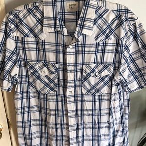 Old Navy short sleeve button down